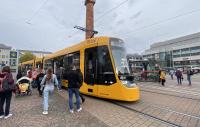 Am 9. Oktober gingen die neuen TINA-Straßenbahnen zum ersten Mal in den Probebetrieb mit Fahrgästen.